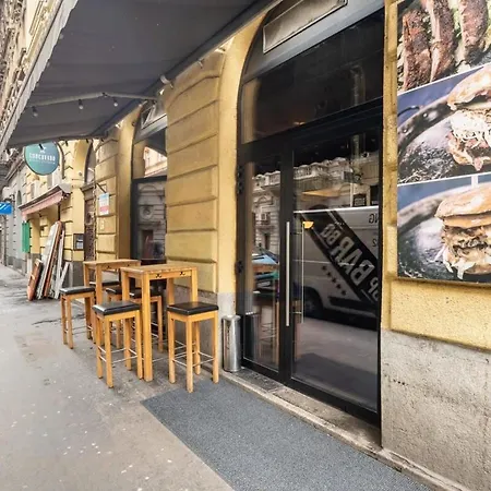 Very - Quiet Sleep For 3