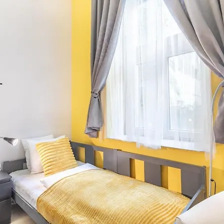 Very - Quiet Sleep For 3 Apartmán